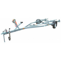 Single-axle boat trailers