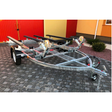 Trailer for transporting a jet ski 39PL1104G