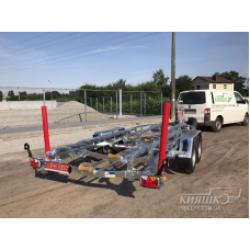 Two-axle trailer for transporting boats up to 6.3