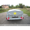 Flatbed trailer for transporting animals